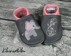 puschen_anthrazit_altrosa_elefant_note2